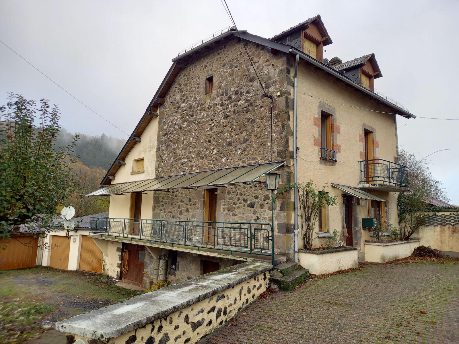 Maison à vendre en viager à Polminhac (15800)